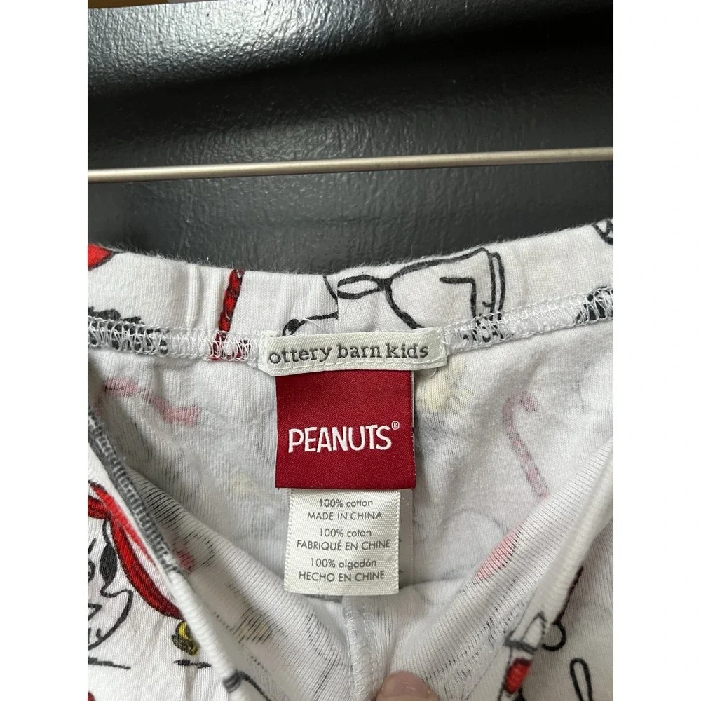 POTTERY BARN KIDS Peanuts Snoopy Holiday Pj Set Pajamas Lounge Christmas Sz 4